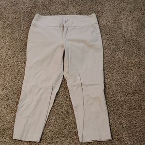 Women khaki capris size 12
